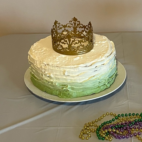 Gold Crown Cake Topper - Picture 3 of 3